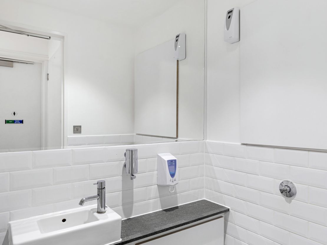 Saxon House, Windsor, Madeira Walk, Windsor, SL4 1EP