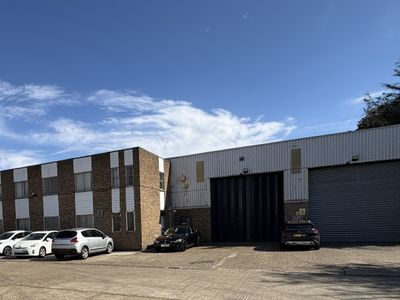Property Image for Unit 3, Haslemere Business Centre, Lincoln Way, Enfield, Greater London, EN1 1DX