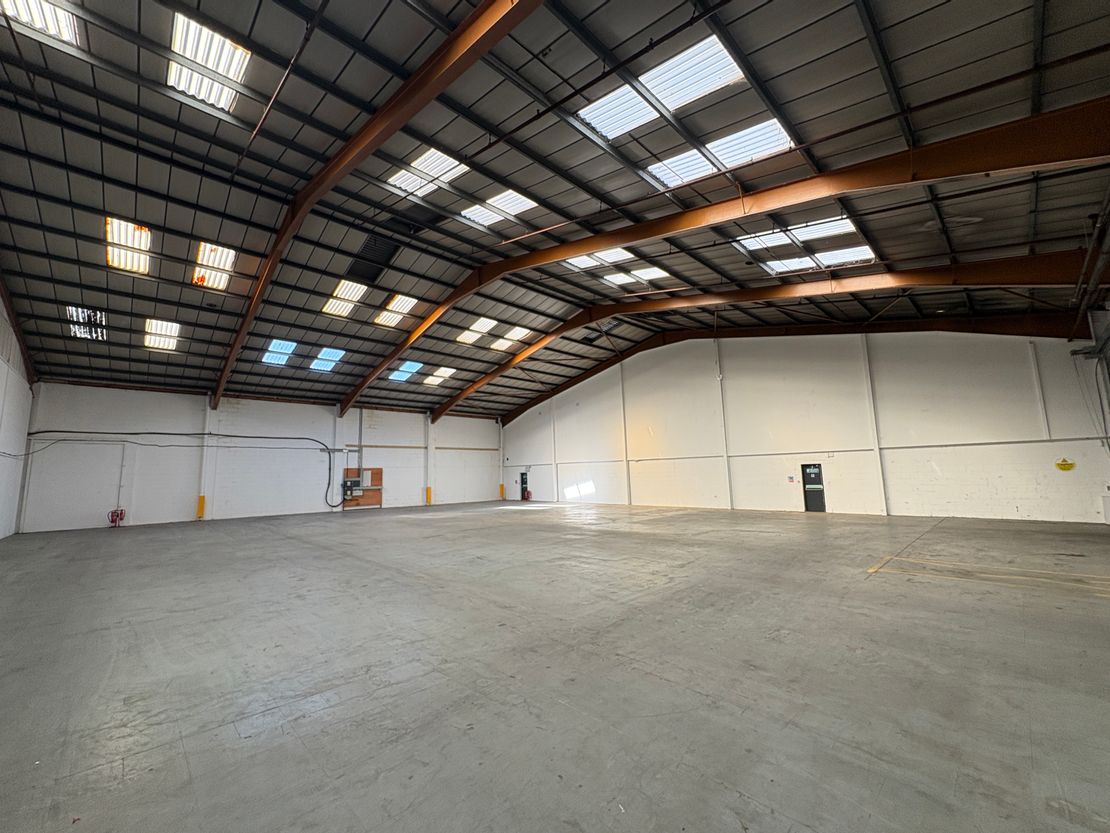 Unit 3, Haslemere Business Centre, Lincoln Way, Enfield, Greater London, EN1 1DX