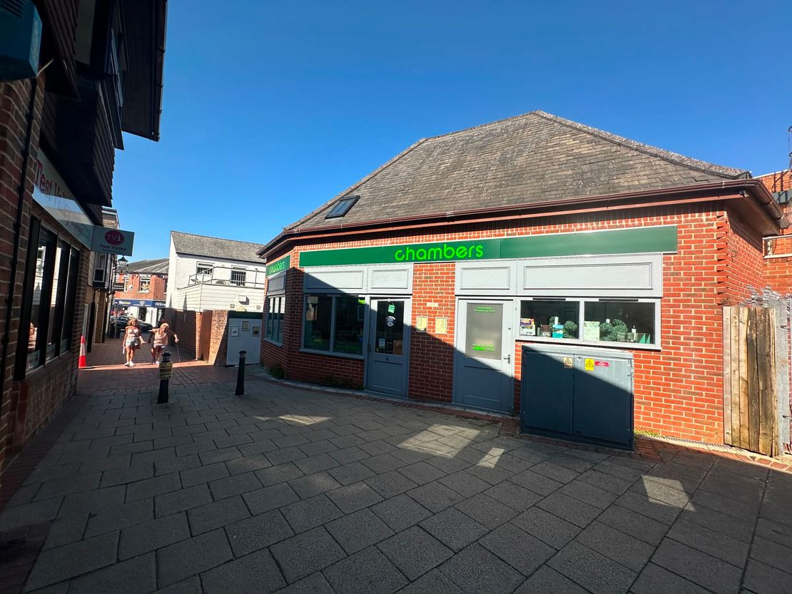 4 Stirling Walk, The Hundred, Romsey, Hampshire, SO51 8GD
