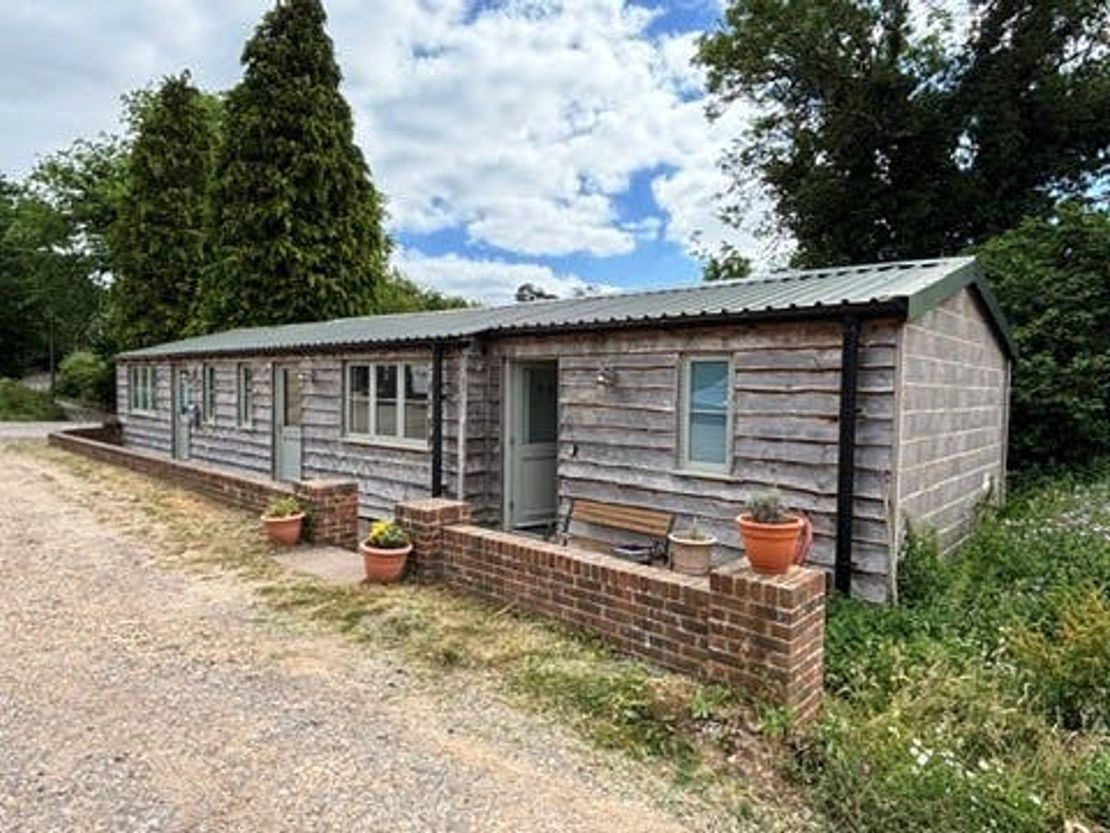 Units A & B Hawthorn Farm, Willis Lane, Four Marks, GU34 5AP