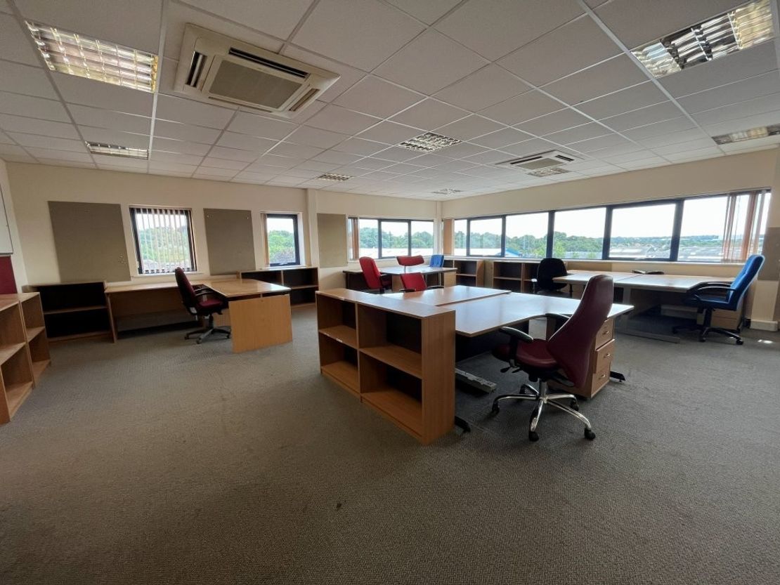30 Wharfedale Road, Ipswich, Suffolk, IP1 4JP
