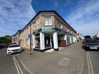 Property Image for 73-75 High Street, Hadleigh, Ipswich, Suffolk, IP7 5DY