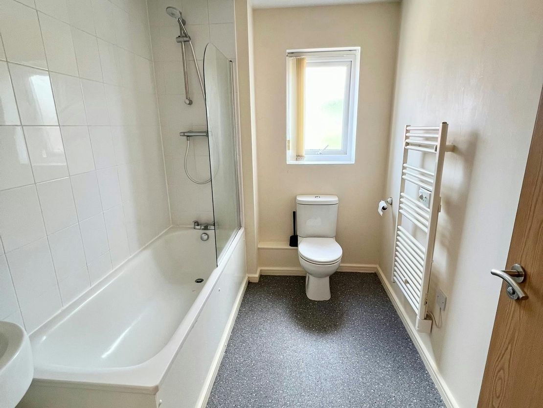 Penstock Drive, Stoke-on-Trent, ST4 7GF