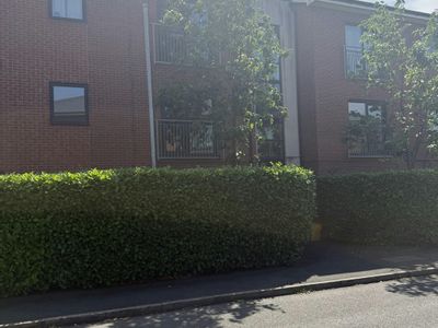 Property Image for Penstock Drive, Stoke-on-Trent, ST4 7GF