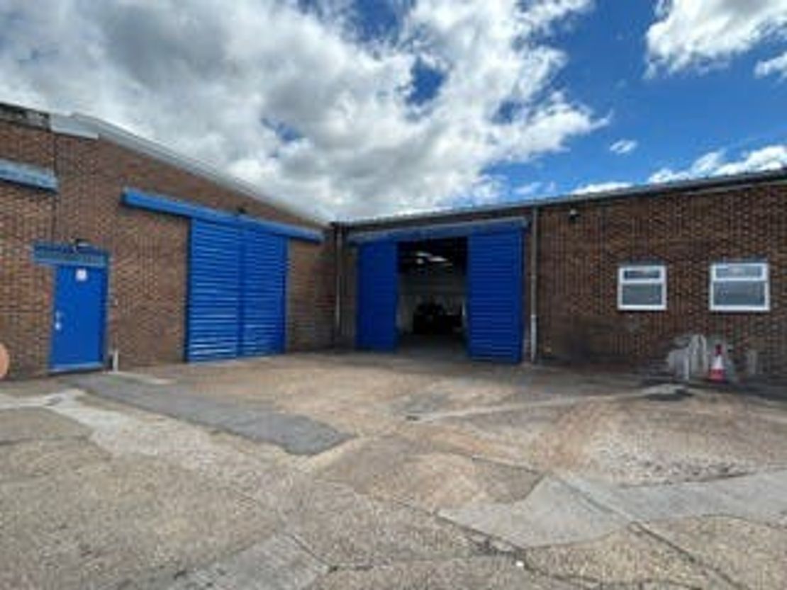 10 Beck Trading Estate, Aldershot, GU12 4DJ