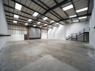 Property Image for Unit B2, Hambridge Road Industrial Estate, Newbury, RG14 5SS