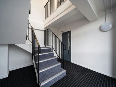 Property Image for Unit B1, Hambridge Road Industrial Estate, Newbury, RG14 5SS