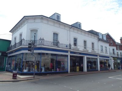 Property Image for 64 Calverley Road, Tunbridge Wells, TN1 2UG