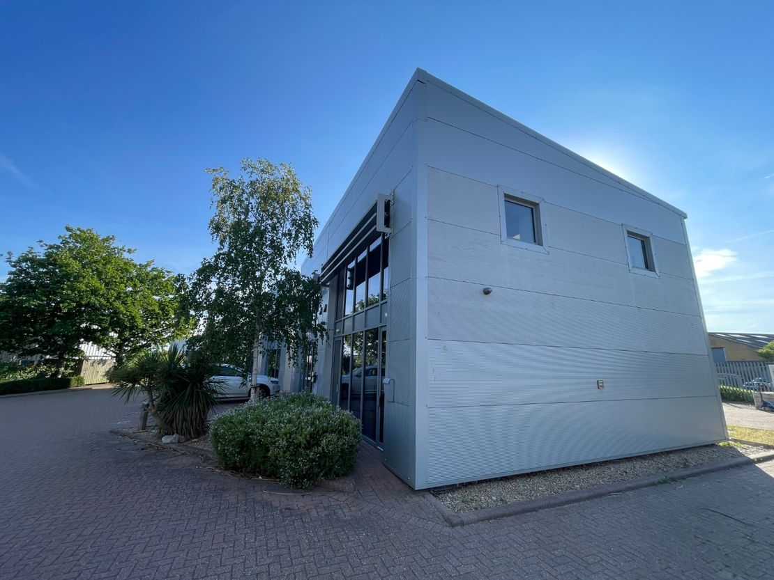 Unit 15, The Oak Trees Business Park, Orbital Park, Sevington, Ashford, Kent, TN24 0SY
