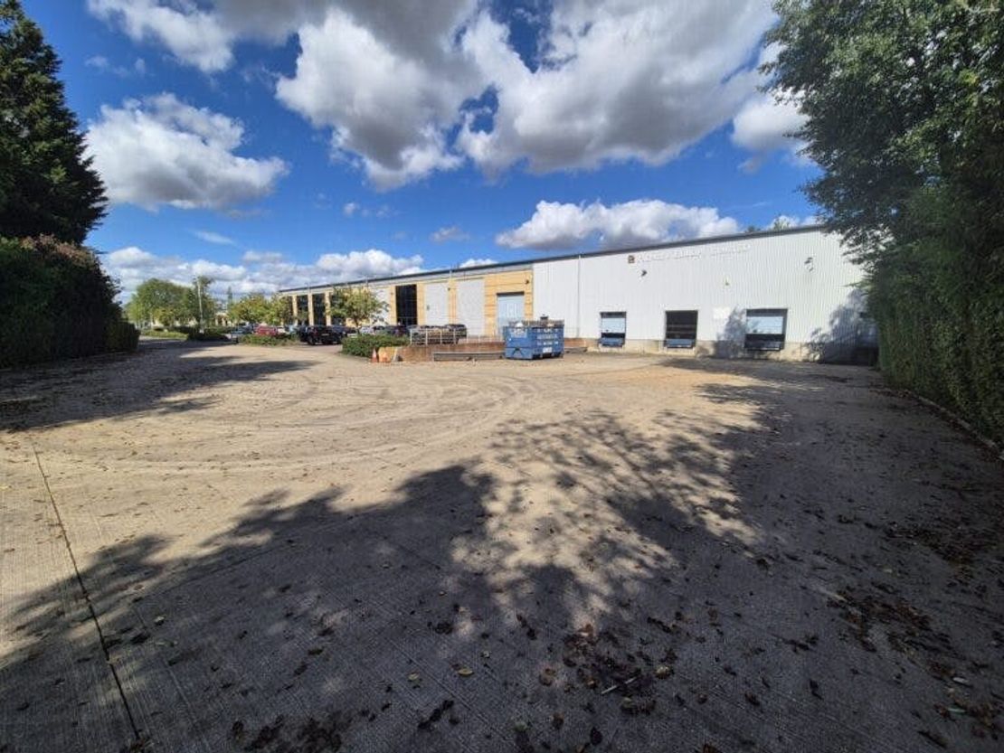 Unit 9 Stortford Hall Industrial Estate, Bishop's Stortford, CM23 5GZ