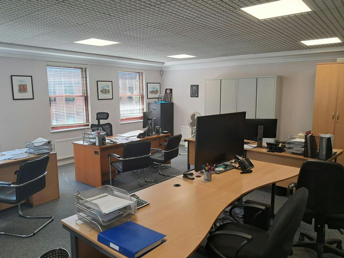 First Floor, 4 Cheapside Court, Sunninghill Road, Ascot, SL5 7RF