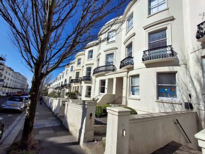 Property Image for 49, Lansdowne Place, Hove, BN3 1HF