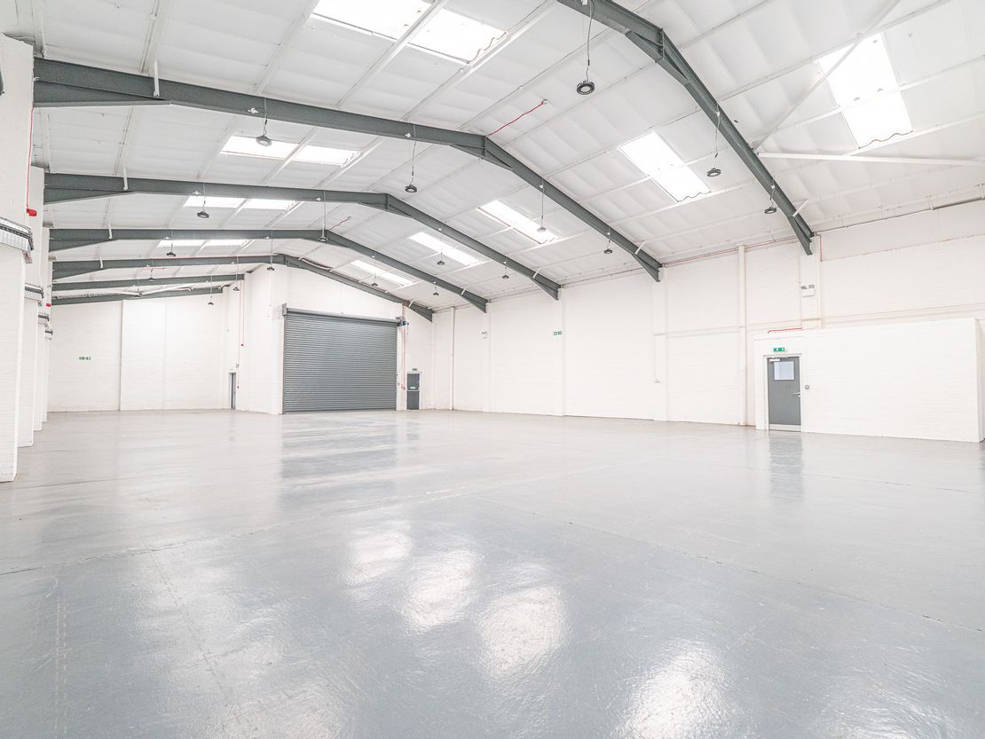 Unit 4 Deacon Industrial Estate, Lamberts Road, Tunbridge Wells, Kent, TN2 3EH