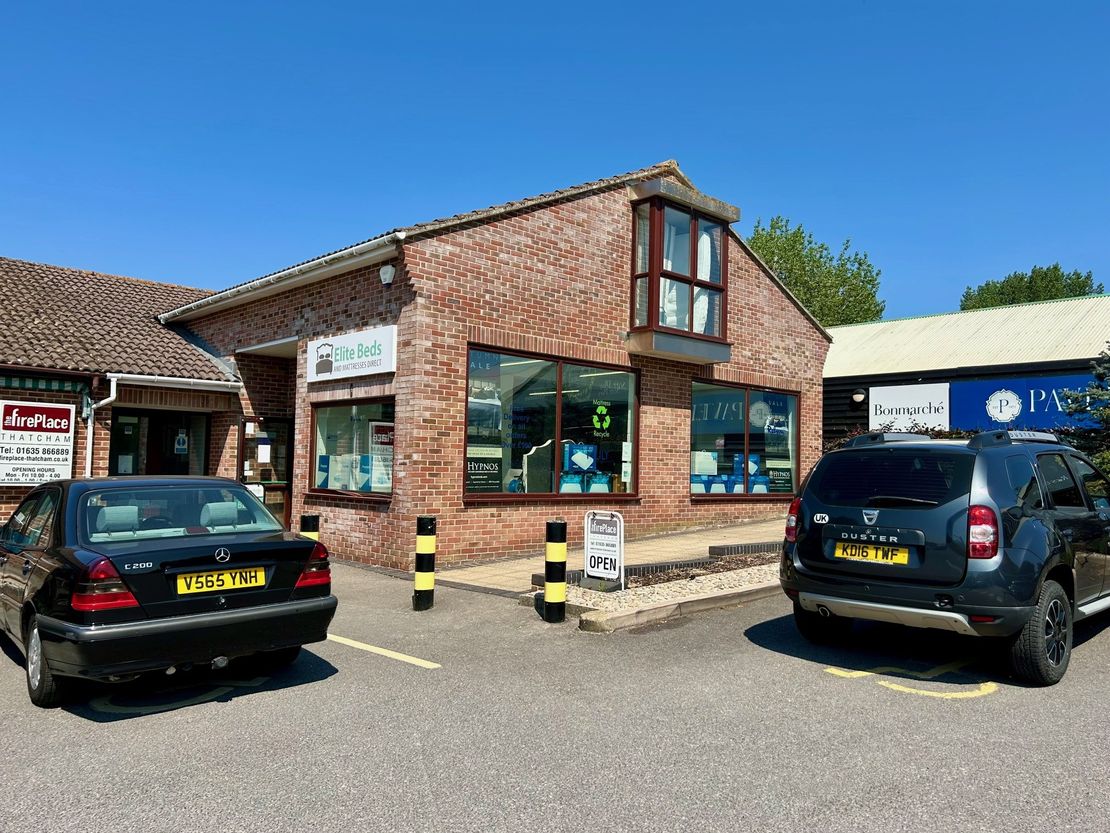Unit 9 Wyevale Garden Centre, Bath Road, Thatcham, Berkshire, RG18 3AN