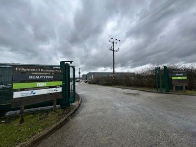 Property Image for Unit 6 Enlightened Business Park, Palehouse Common, Framfield, Uckfield, East Sussex, TN22 5QZ