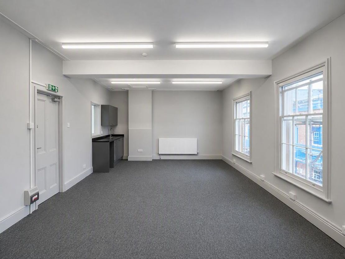 24 Foregate Street, Worcester, Worcestershire, WR1 1DN