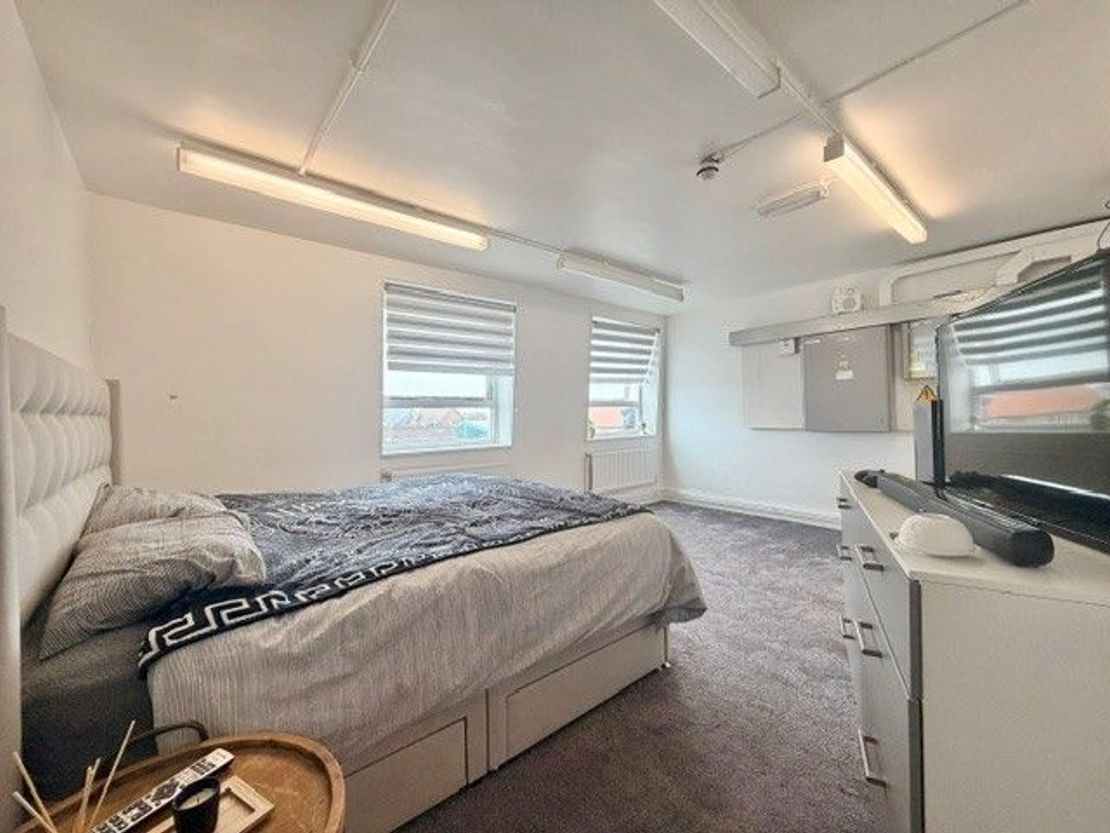 The Vault, 2a Crescent East, Cleveleys, FY5