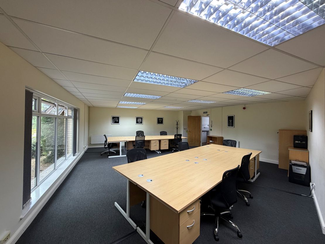 Unit 4, Westleigh Business Park, Winchester Avenue, Leicester, Leicestershire, LE8 4EZ