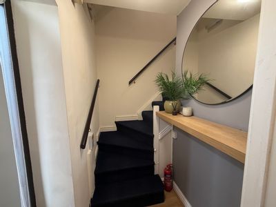 Property Image for Unit 7 Clarke Hall Farm, Aberford Road, Wakefield, West Yorkshire, WF1 4AL