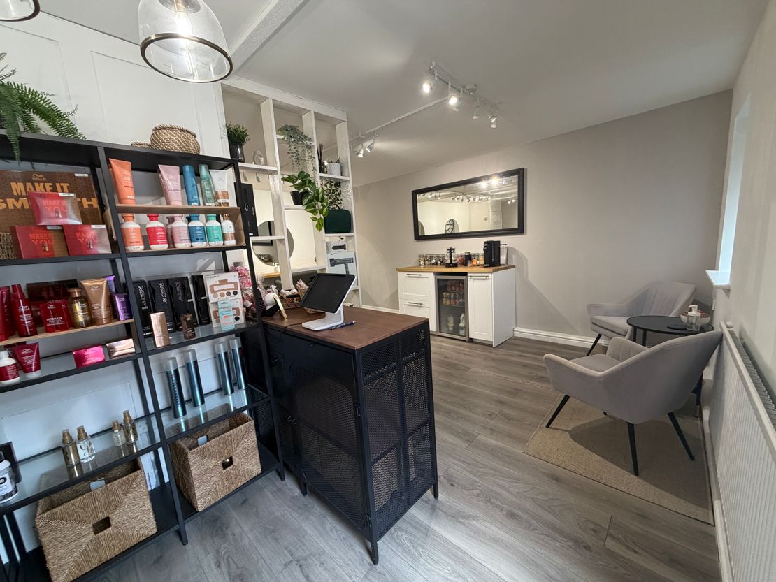 Unit 7 Clarke Hall Farm, Aberford Road, Wakefield, West Yorkshire, WF1 4AL