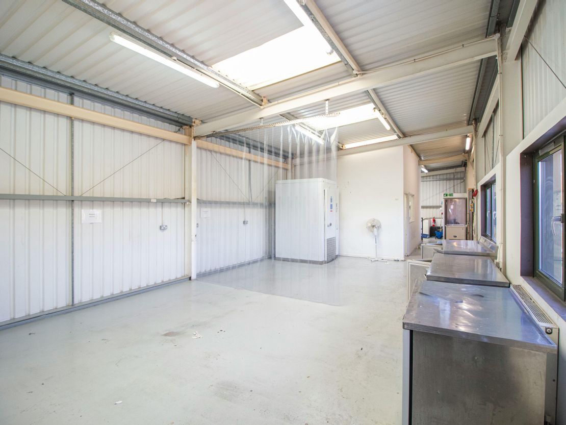 Unit 6 AMC Business Centre, 12 Cumberland Avenue, Park Royal, NW10 7QL
