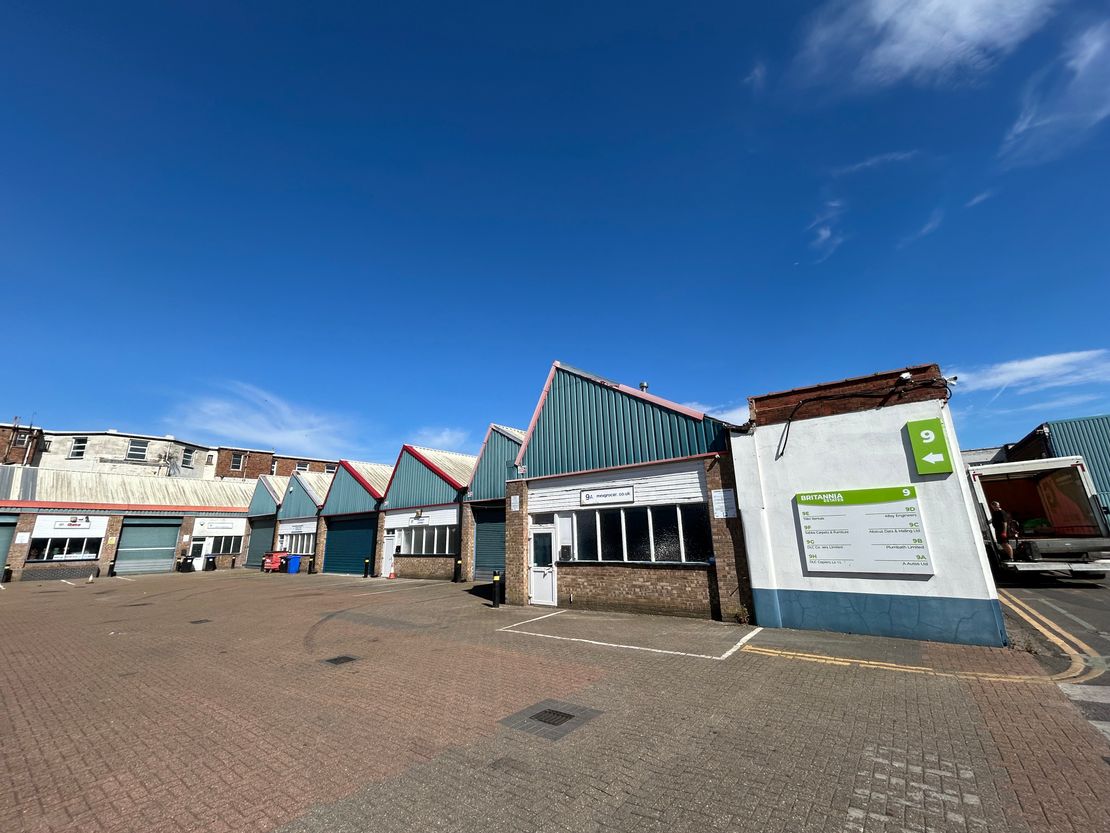 Unit 9a Britannia Estate, Leagrave Road, Luton, LU3 1RJ
