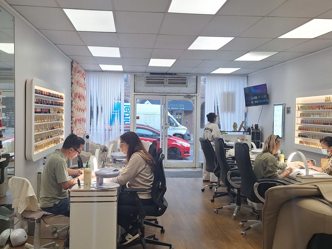 122 South Road, Haywards Heath, West Sussex, RH16 4LT