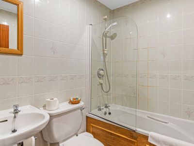Property Image for Red House Hotel, Station Road, Coupar Angus, PH13 9AL