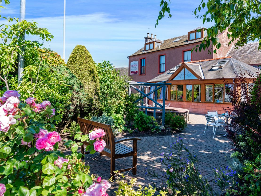 Red House Hotel, Station Road, Coupar Angus, PH13 9AL