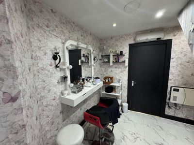 Property Image for 14 Gibson Street, Glasgow, G12 8NX