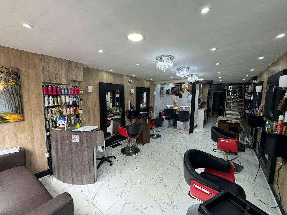 14 Gibson Street, Glasgow, G12 8NX