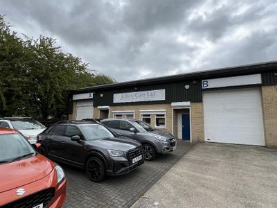 Property Image for Unit 320A And 320B, Mayoral Way, Team Valley Trading Estate, Gateshead, Tyne And Wear, NE11 0RT