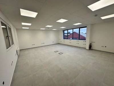 Property Image for 1A Chancery Gate Business Centre, Welwyn Garden City, Hertfordshire, AL7 1AU