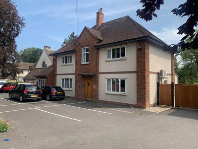 Property Image for 202 Ashby Road, Loughborough LE11 3AG