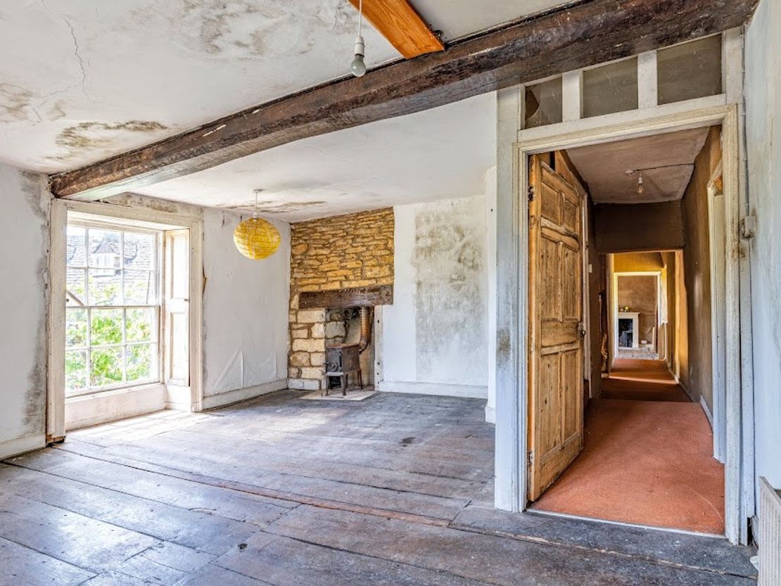 Tickmorend House, Tickmorend, Horsley, Stroud, Gloucestershire, GL6 0PE