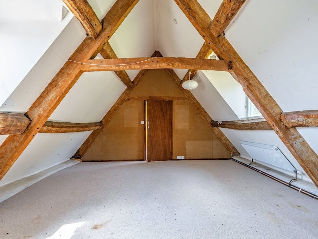 Tickmorend House, Tickmorend, Horsley, Stroud, Gloucestershire, GL6 0PE