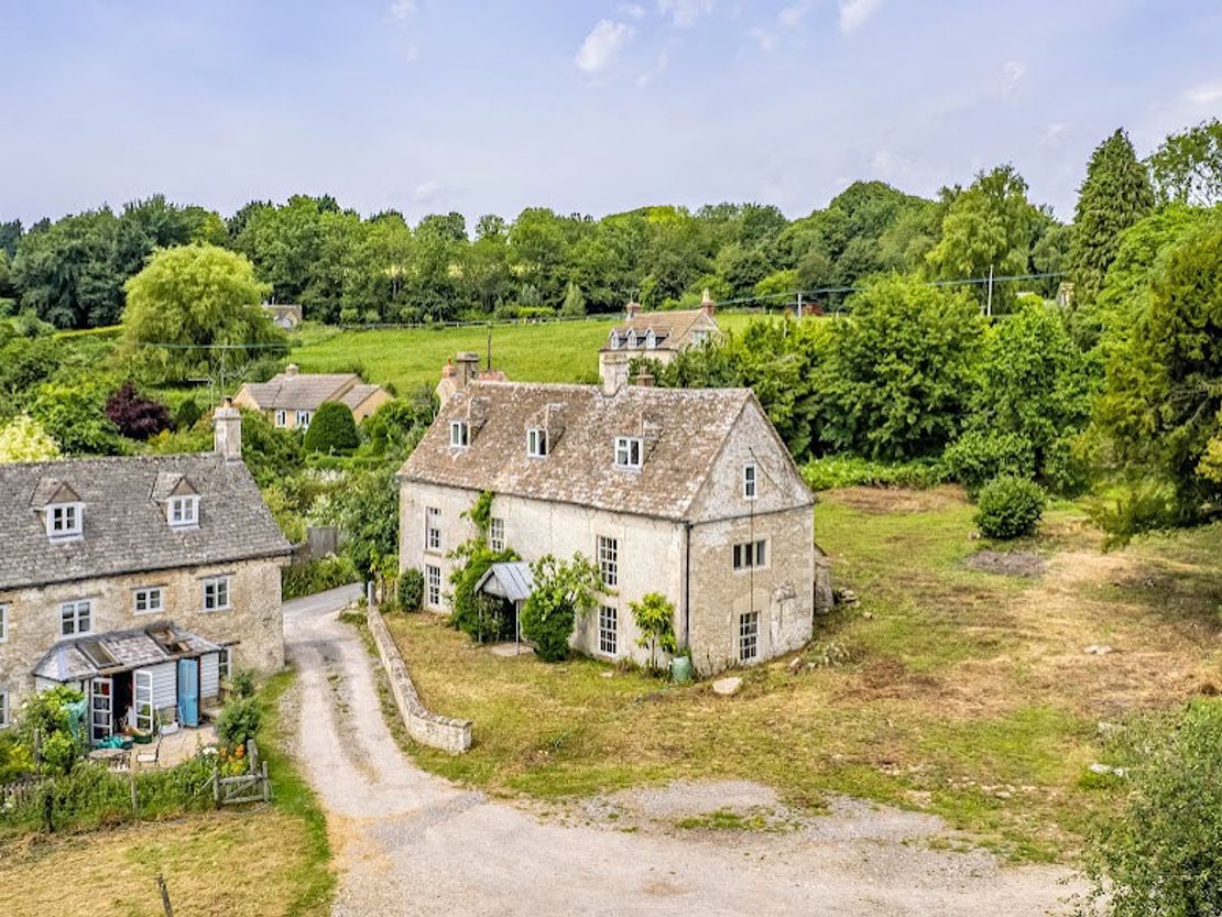 Tickmorend House, Tickmorend, Horsley, Stroud, Gloucestershire, GL6 0PE