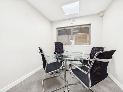 Property Image for 1 Holywells Road, Ipswich, Suffolk, IP3 0DL