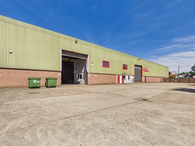 Property Image for 1 Holywells Road, Ipswich, Suffolk, IP3 0DL