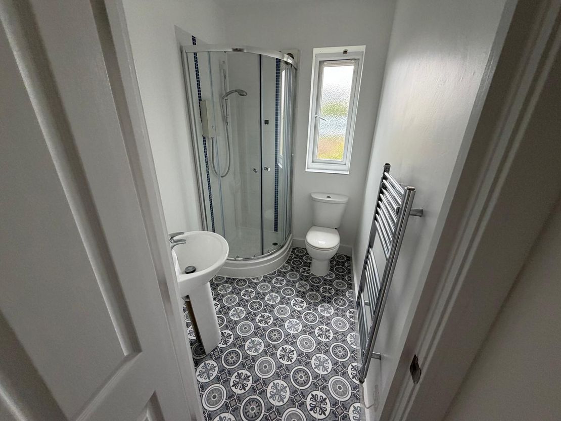 Wentworth Lodge, 173 Wentworth Road, Doncaster, South Yorkshire, DN2 4BT
