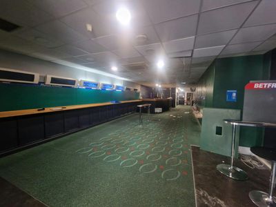 Property Image for Unit 4 Richmond Court, 307 Fleet Road, Fleet, GU51 3BU