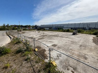 Property Image for Northfleet Embankment East, Crete Hall Road, Northfleet, Gravesend, Kent, DA11 9AA