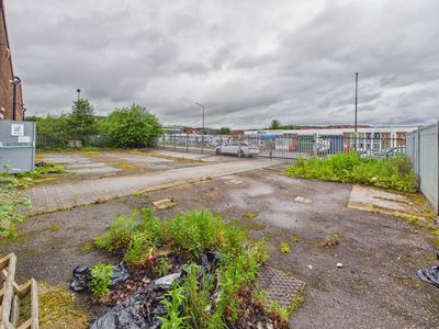 Property Image for 1B Liggat Syke Place, East Mains Industrial Estate, Broxburn, West Lothian, EH52 5NA