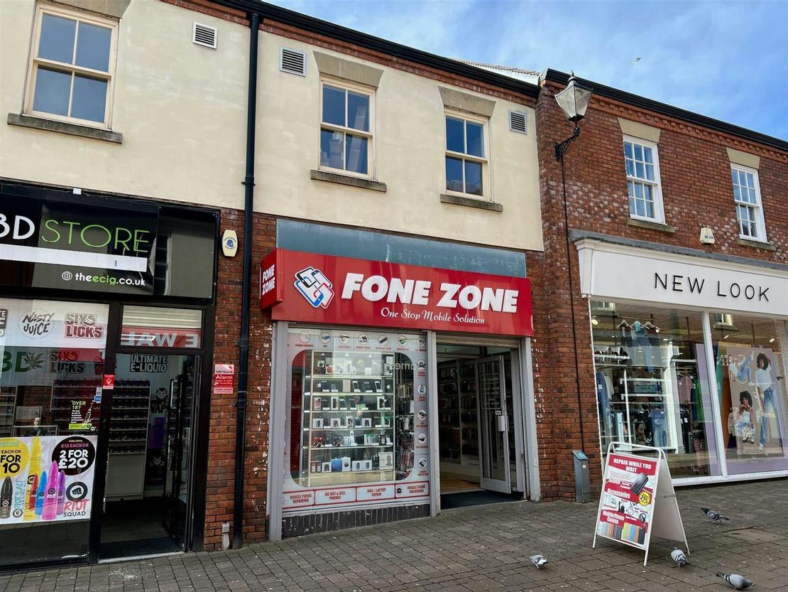 3 Castle Walk, Newcastle, ST5 1AN