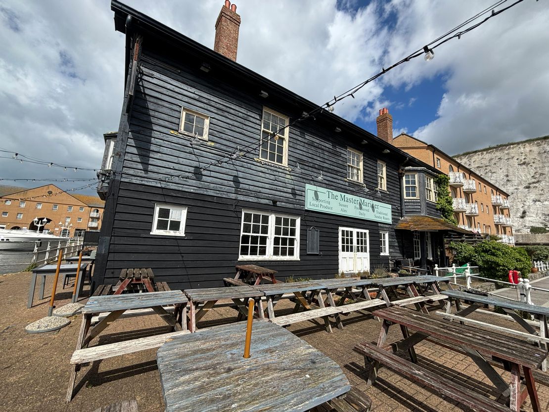 Master Marina Public House, 24 Waterfront, Brighton Marina Village, Brighton, BN2 5WA