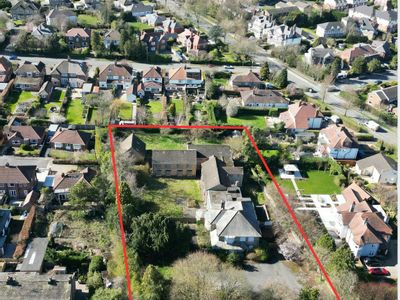 Property Image for Heath Lodge, 6 Pannal Ash Road, Harrogate, HG2 9AB