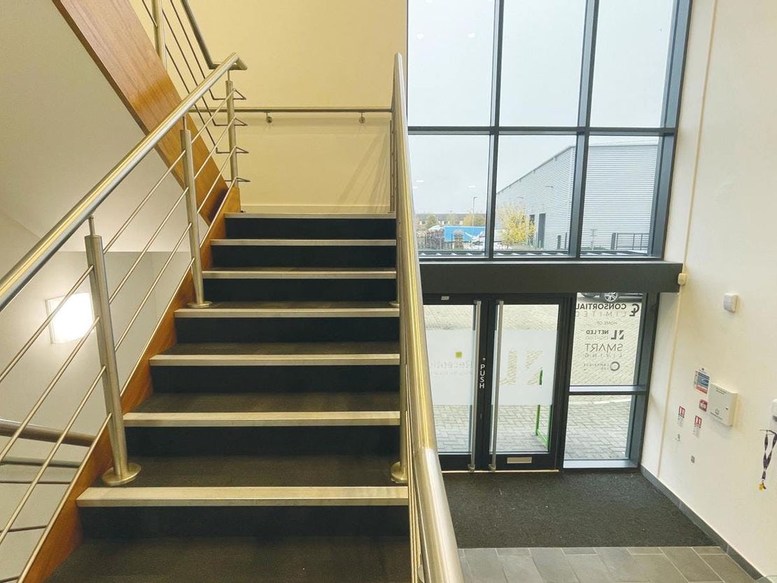 Unit 300, Buckingway Business Park, Cambridge, CB24 4UQ