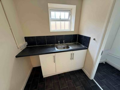 Property Image for 2 Paxton Street, Hanley, Stoke On Trent, ST1 3SD