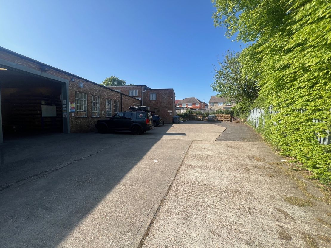 18 Victoria Way, Burgess Hill, West Sussex, RH15 9NF